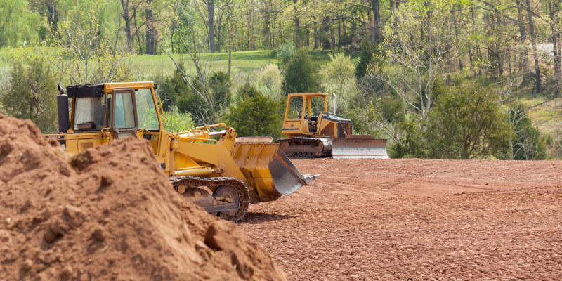 How Proper Grading Services Prevent Drainage Issues and Erosion